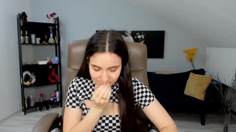 melissawiliam online show from 01-22-25, 06:20