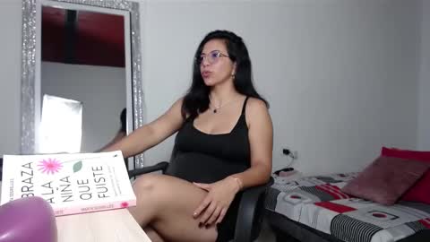 Snapshot of melissazaens chatting on 03-12-25, 10:17 melissazaens online show from 03-12-25, 10:17