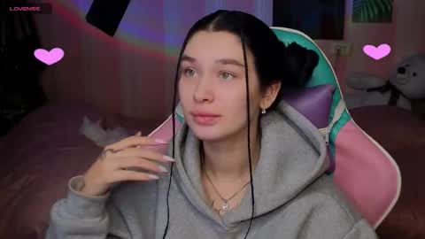 Snapshot of mella_freya chatting on 11-03-25, 11:48 Freya IM NONUDE online show from 11-03-25, 11:48