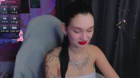 Snapshot of mella_freya chatting on 11-30-25, 10:14 Freya IM NONUDE online show from 11-30-25, 10:14