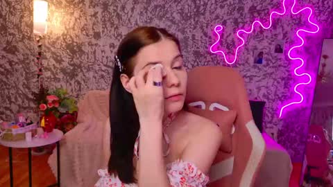 mellhyees online show from 03-28-26, 05:34