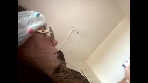 Melli online show from 01-12-25, 11:39