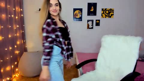 Tessa online show from 12-06-24, 07:45