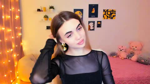 Tessa online show from 01-31-25, 08:22