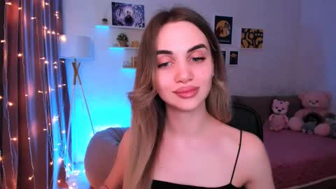 Tessa online show from 03-12-25, 12:42