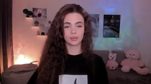 Tessa online show from 07-05-26, 05:25