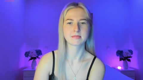 Mellina online show from 03-10-25, 10:02