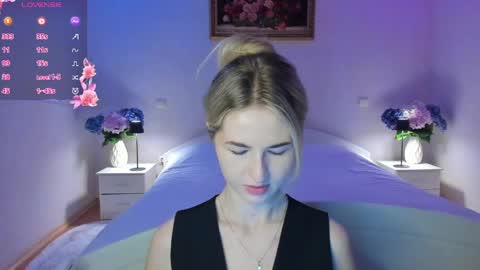 Mellina online show from 04-16-26, 08:09