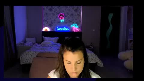 Snapshot of mellisaangel chatting on 07-23-26, 07:17 MellisaAngel online show from 07-23-26, 07:17