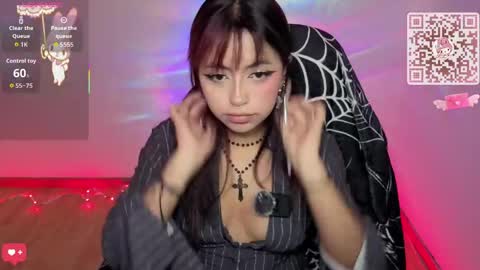 Snapshot of mellody_gho chatting on 05-11-26, 02:45 mellody online show from 05-11-26, 02:45