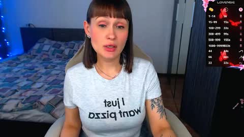 Mel online show from 04-10-26, 01:38