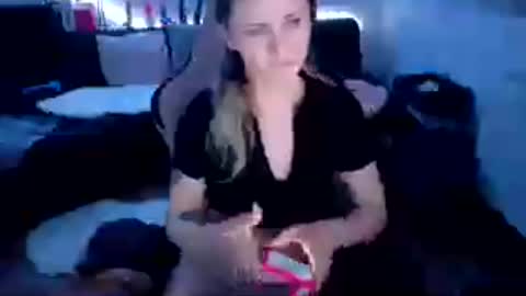 Snapshot of melly4you chatting on 07-01-26, 09:25 melly4you online show from 07-01-26, 09:25
