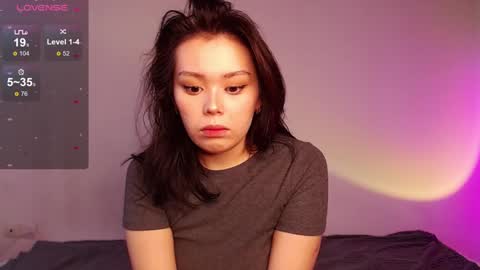 Mel online show from 12-20-24, 04:53