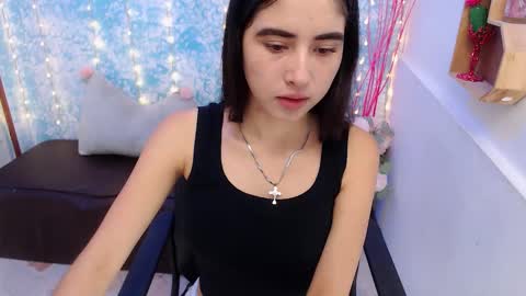 Melody  online show from 03-10-26, 03:44