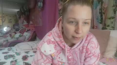 Snapshot of melody69lynn chatting on 01-06-25, 06:52 Melody Moral Lynn online show from 01-06-25, 06:52