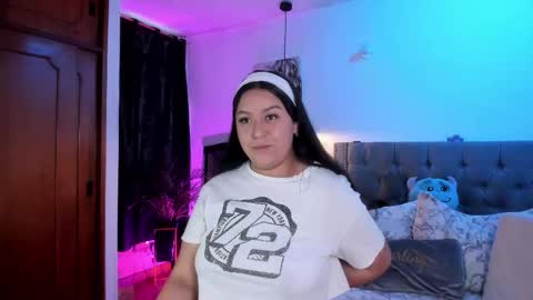  Leslie  online show from 02-12-26, 12:11