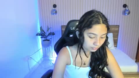 Snapshot of melody_flowers chatting on 01-03-25, 12:08 Melody online show from 01-03-25, 12:08