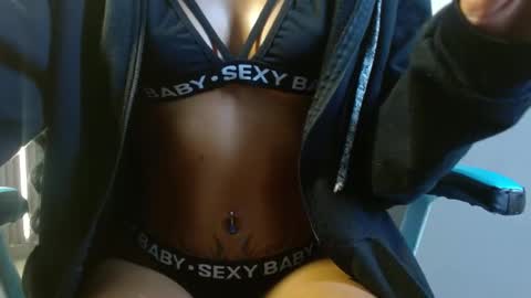 melody_mercy online show from 12-13-24, 03:43