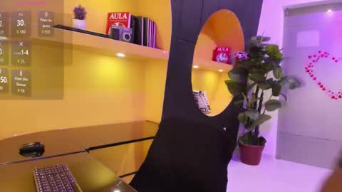     online show from 03-19-26, 08:02