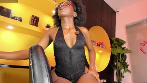 Snapshot of melodyblazze chatting on 05-26-26, 09:00 online show from 05-26-26, 09:00