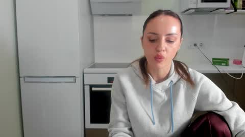 Masha online show from 04-21-26, 06:52