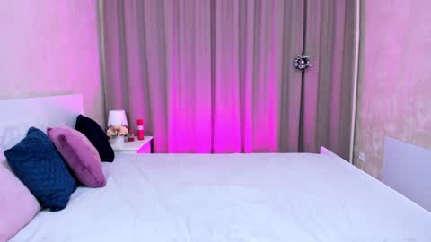 Melody online show from 12-22-24, 09:44