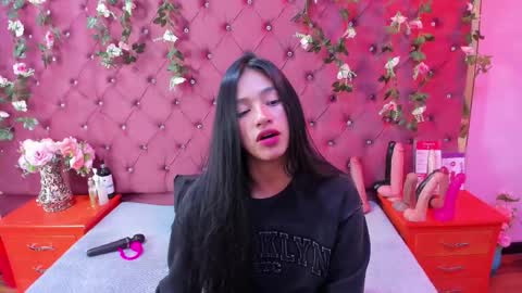 Melodysmithass online show from 11-27-25, 02:46