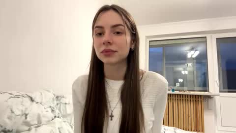 Snapshot of meloniehanford chatting on 03-22-26, 02:42 Teodora online show from 03-22-26, 02:42