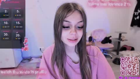 Snapshot of melonipinkbb chatting on 12-10-24, 03:01 MELONI online show from 12-10-24, 03:01