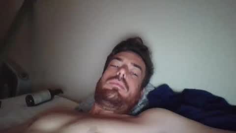 Snapshot of melting4u chatting on 11-28-25, 12:30 melting4u online show from 11-28-25, 12:30