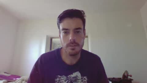 Snapshot of melting4u chatting on 12-21-25, 07:32 melting4u online show from 12-21-25, 07:32