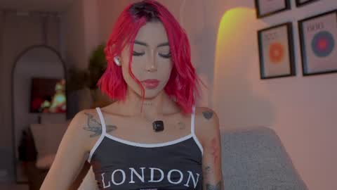 Snapshot of melytaylor_ chatting on 07-02-26, 03:23 Melissa online show from 07-02-26, 03:23