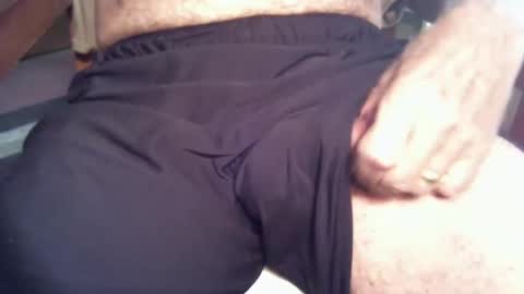 Mimis man online show from 10-25-25, 06:02