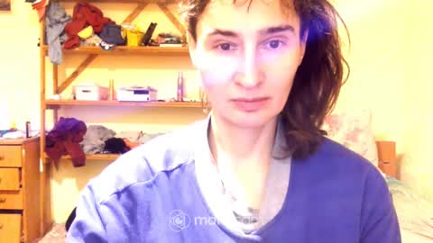 Snapshot of memorningdew chatting on 12-09-24, 04:05 Yummygirl online show from 12-09-24, 04:05