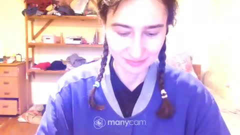 Snapshot of memorningdew chatting on 01-12-25, 05:45 Yummygirl online show from 01-12-25, 05:45