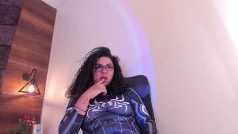  Memphis Williams  online show from 01-22-25, 02:48