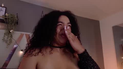  Memphis Williams  online show from 09-18-25, 03:08