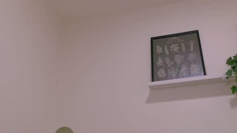  Memphis Williams  online show from 03-30-26, 02:45