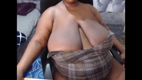 bigboobsass online show from 11-04-25, 06:07