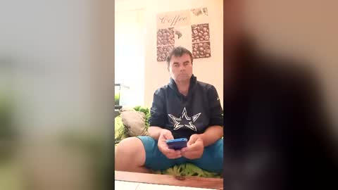 Snapshot of menlav72 chatting on 07-09-26, 03:05 menlav72 online show from 07-09-26, 03:05