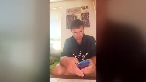 Snapshot of menlav72 chatting on 07-12-26, 04:47 menlav72 online show from 07-12-26, 04:47
