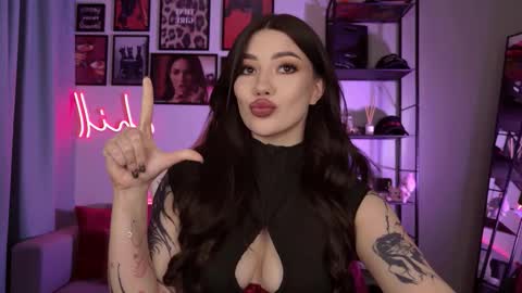 Snapshot of meow__baby chatting on 01-19-26, 04:22 Amy Meow online show from 01-19-26, 04:22