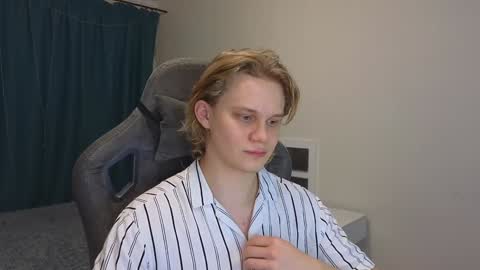 Mickey online show from 01-13-25, 05:02