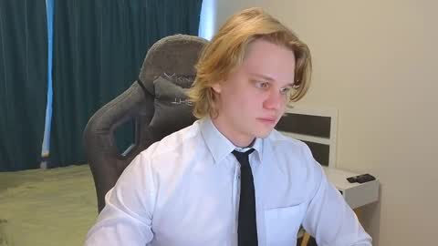 Mickey online show from 02-18-25, 04:58