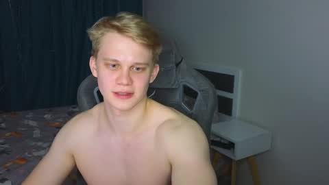 Mickey online show from 03-08-26, 06:12