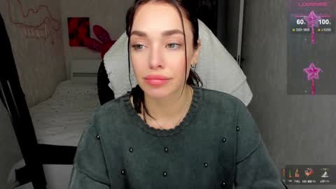 Snapshot of meow_moore chatting on 01-07-25, 01:46 Megan online show from 01-07-25, 01:46