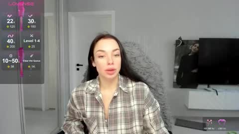 Snapshot of meow_moore chatting on 01-16-26, 03:43 Megan online show from 01-16-26, 03:43