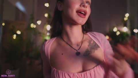 Snapshot of meow_nancy chatting on 12-12-24, 11:18 Heeyyooo Im Nans Subscribe to me I will be glad online show from 12-12-24, 11:18