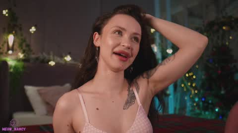 Snapshot of meow_nancy chatting on 01-06-25, 11:18 Heeyyooo Im Nans Subscribe to me I will be glad online show from 01-06-25, 11:18