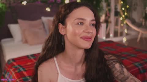 Snapshot of meow_nancy chatting on 01-25-25, 11:23 Heeyyooo Im Nans Subscribe to me I will be glad online show from 01-25-25, 11:23